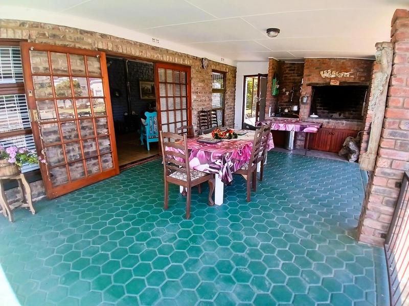 3 Bedroom Property for Sale in Stilbaai Wes Western Cape
